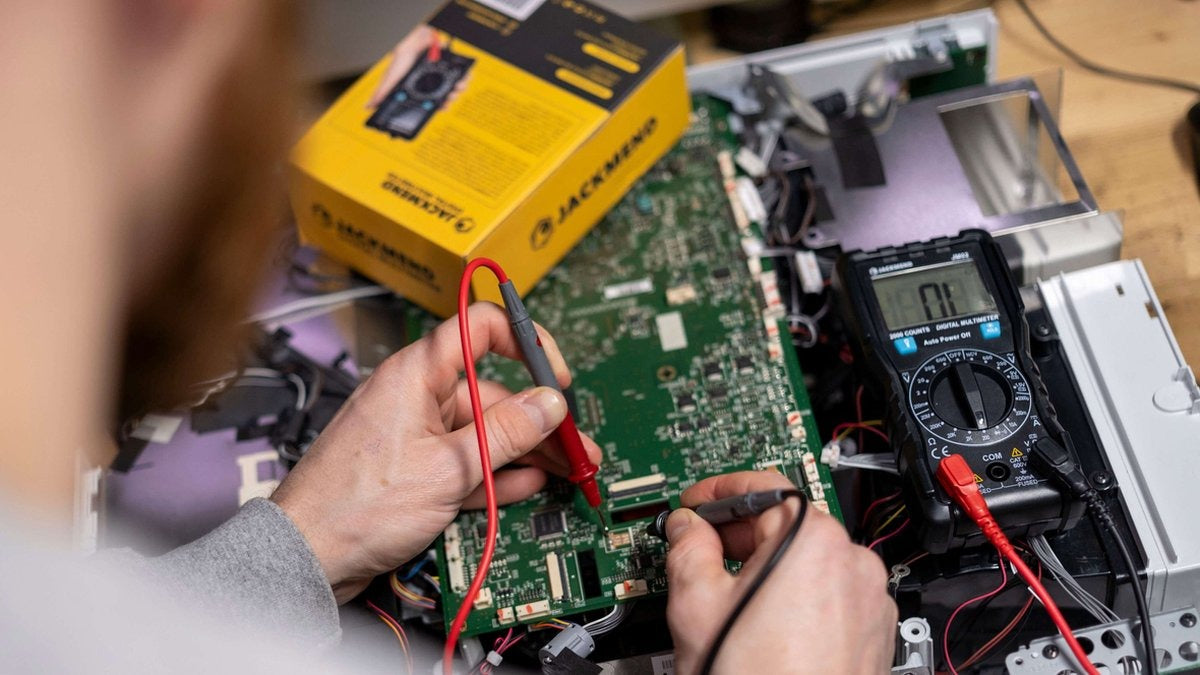 JACKMEND Digitale Multimeter - Slimme Spanningsmeter met LED zaklamp - AC / DC Voltage Meter - Voltmeter - Multi Volt Meter